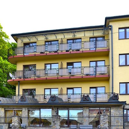 Hotel Bajka à Krynica-Zdrój Extérieur photo