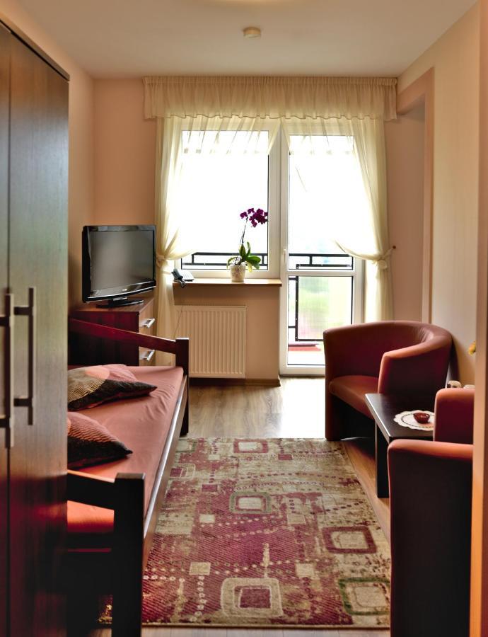 Hotel Bajka à Krynica-Zdrój Extérieur photo